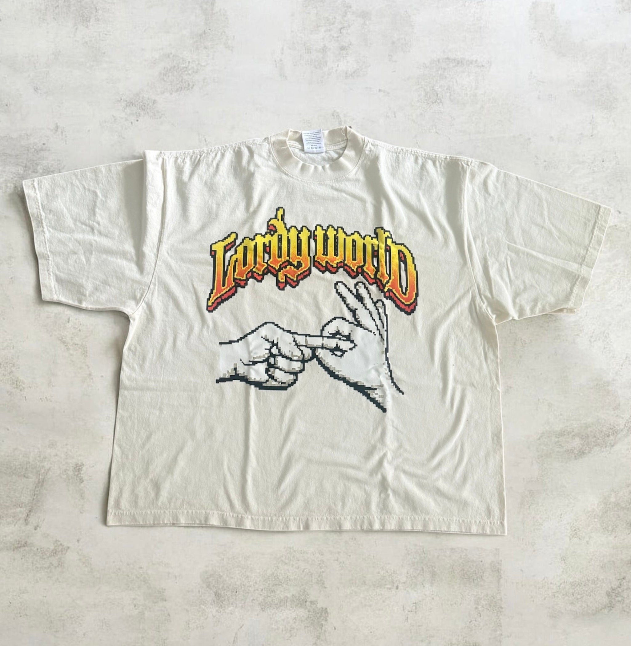 LORDY WORLD TEE